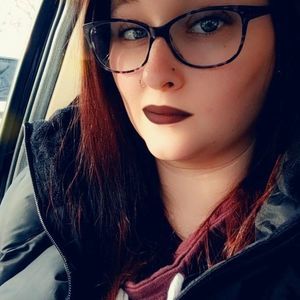 Meet your Posher, Robin